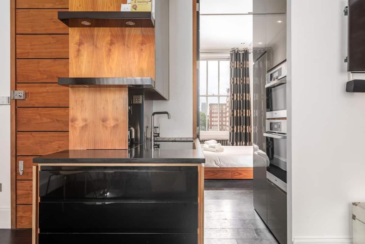 Award-Winning Designer Apartment London Exterior photo